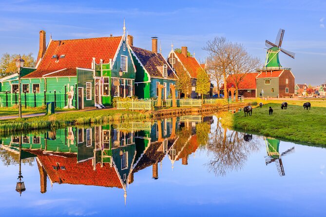 Giethoorn and Zaanse Schans Tour With Local Guide - Catharina Hoeve cheese farm: the tasting part is the point