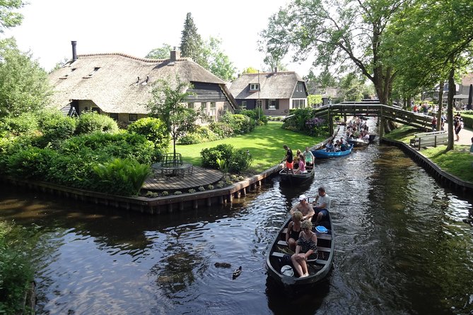 Giethoorn Day Tour from Amsterdam with Small Boat Ride - Optional Bigger Boat: When the Small One Isn’t Your Best Fit