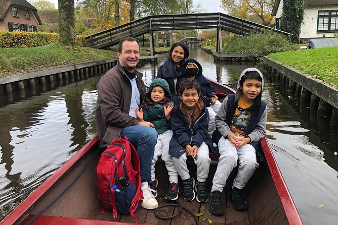 Giethoorn, Private Boat Tour & Zaanse Schans Windmills - Accessibility and who this tour suits best