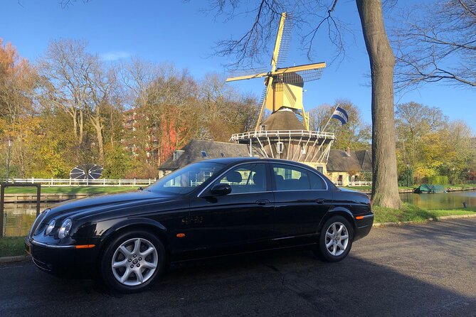 Giethoorn Private Tour Guide Giethoorn in luxury Jaguar S Type - Luxury Jaguar Pickup That Sets the Tone
