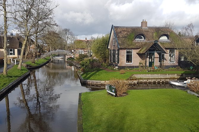 Giethoorn Small-Group Tour from Amsterdam (Max. 8 People) - Who This Tour Fits Best (and Who Might Want a Different Plan)