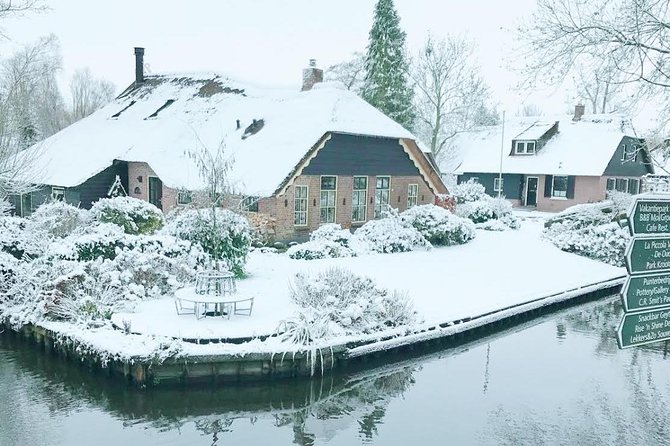 Giethoorn, Zaandam & Zaanse Schans Day Tour w/ Small Boat Ride - Giethoorn by Small Electric Boat: The Highlight That Feels Personal