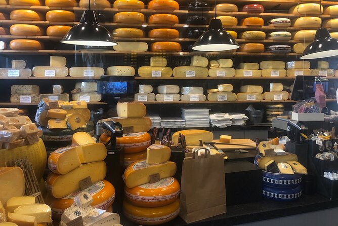Gouda, Witches & Cheese - Private Day Tour - Cheese tasting that actually feels connected to place