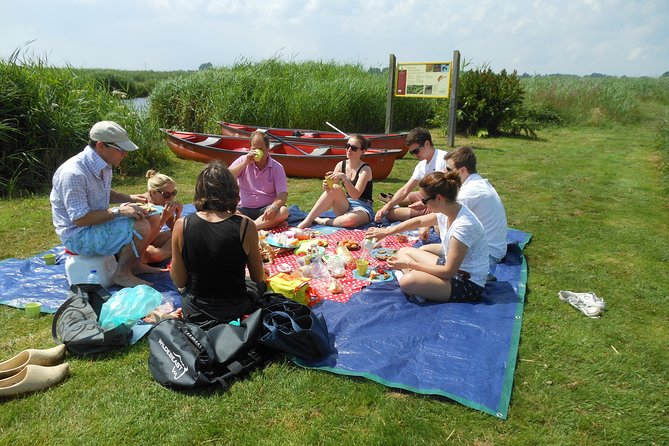 Guided Canoe Adventure with Picnic Lunch in Waterland from Amsterdam - The halfway break: picnic lunch on a marsh island