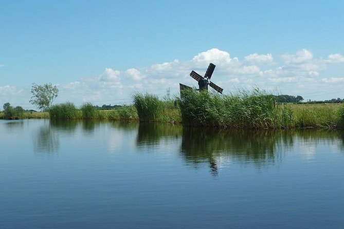 Guided Canoe Adventure with Picnic Lunch in Waterland from Amsterdam - Who this Waterland canoe day is best for