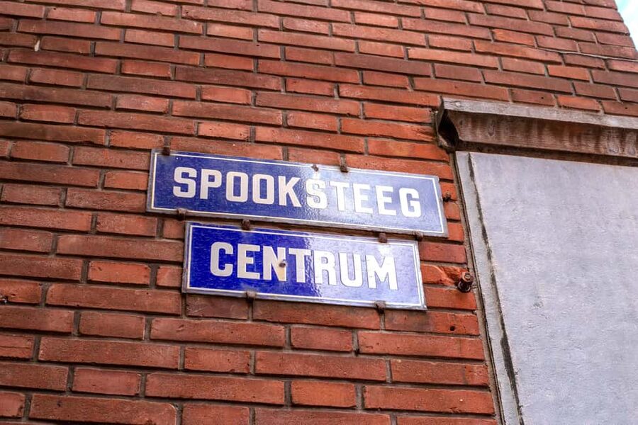 Guided Walking Tour Amsterdam - Dark History & Ghost Stories - Is it a ghost hunt or real history?