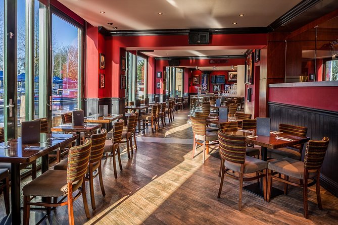 Hard Rock Cafe Amsterdam with Set Lunch or Dinner - The Food Lineup: Burgers, Chicken, Salmon, and a Plant-Based Option