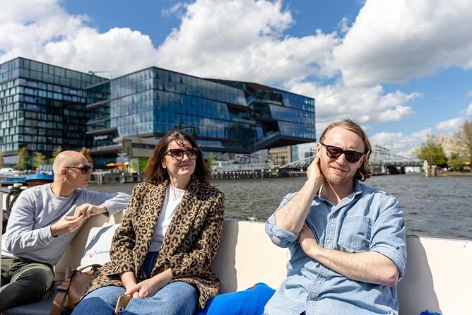 Highlights and Local Insights Canal Cruise Tour in Amsterdam - Price and Value: What $25.83 Buys You