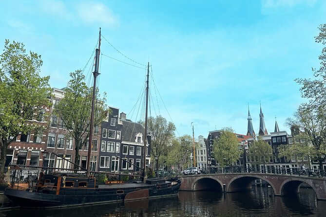 Historical Walking Tour, private with local Dutch guide - Key things to know before you go