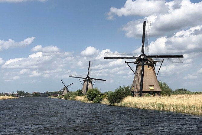Kinderdijk Windmills, Delft City & Delft Blue Factory Visit - Getting to both stops in comfort from Amsterdam