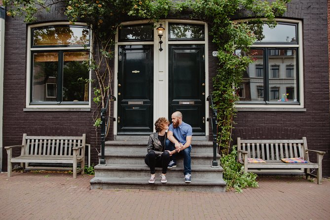 Memories for life - Photo shoots in Amsterdam with a professional photographer - Bloemgracht as your anchor stop