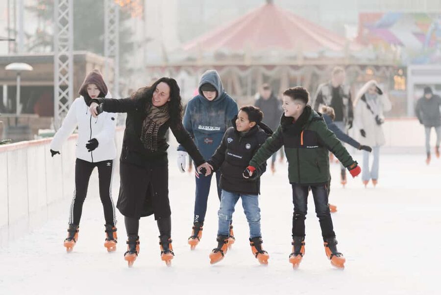 Museumplein Ice Rink Entry Ticket - How the 1-Day Ticket Works on the Ice