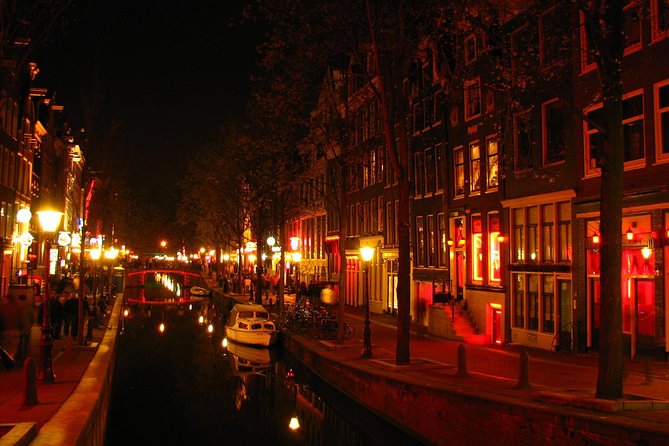 MUST DO: Amsterdam's Red Light District tour with a local - The Starting Point at Geldersekade 2: Getting Your Bearings Fast
