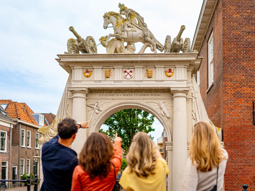 Outside Escape Amsterdam with your friend(s) and have fun! - Your walking route: City center sights plus quieter corners