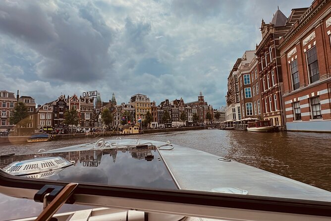 Private All-Inclusive Cruise with Captain - Your 90 Minutes on the Canals: A Flexible Route With a Real Plan