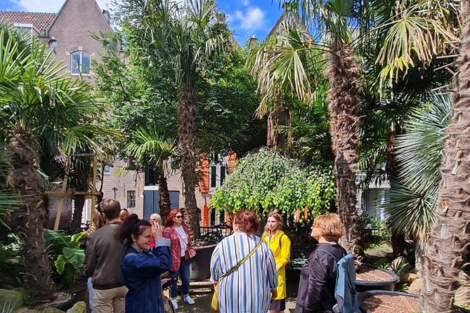 Private bike tour: Hidden gems around Amsterdam and surroundings - Stop 1: House of Bird Diemerbos breakfast in the forest