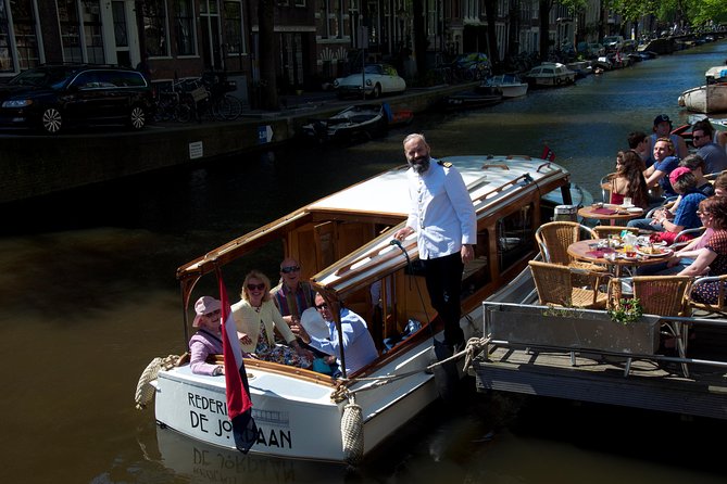 Private Champagne Canal Cruise in Amsterdam - How this private Champagne canal cruise feels in real life
