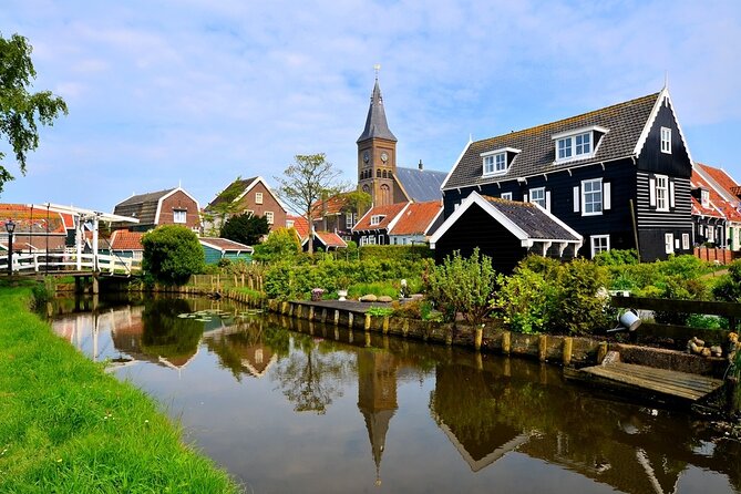 Private Excursion to Zaanse Schans, Edam, Volendam and Marken - Edam city center: canals and an easy-paced town stroll