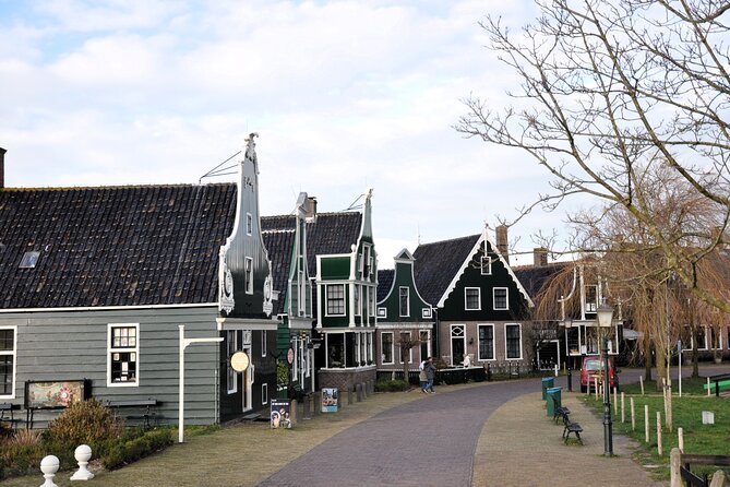 Private Guided Half Day Tour in Zaanse Schans from Amsterdam - Henry Willig Cheese Tasting: Gouda, Edam, and 30 Flavors