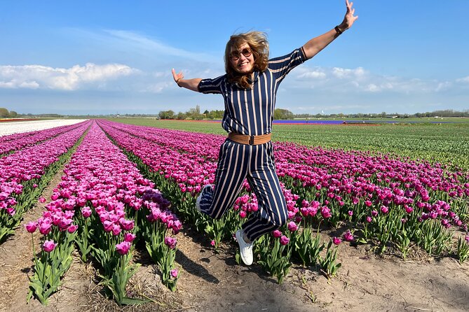 Private Guided Keukenhof Gardens and Zaanse Schans Tour - Molen De Kat: the paint mill climb for pigment-powder photos
