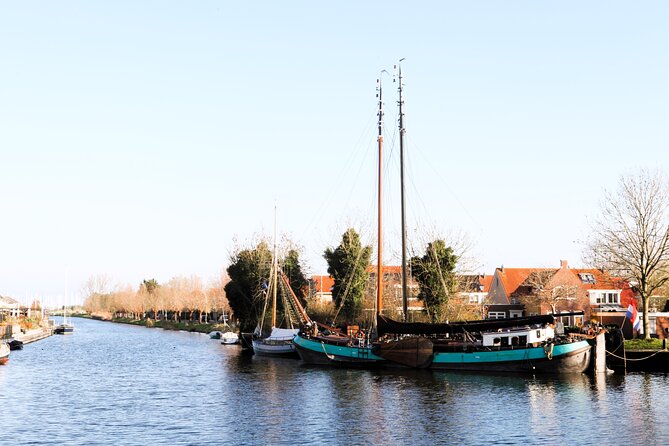 Private Guided Senior Countryside Windmill Tour - Edam’s old center and the candy-and-liqueur side quests