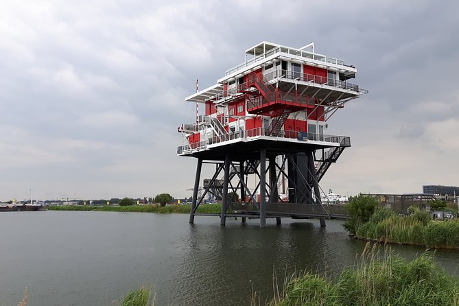 Private Guided Tour of Contemporary Amsterdam Noord by Bike - Floating sustainable housing and the eco-village experiments