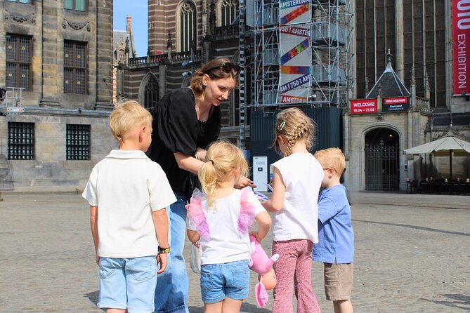 Private Kids Tour Amsterdam - Why the guide experience works for parents and kids