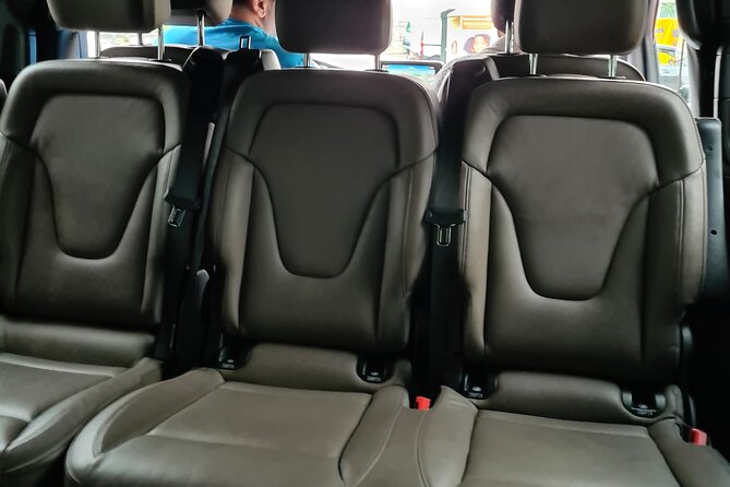 Private Minivan transfer to Rotterdam - Should you book this private minivan transfer?