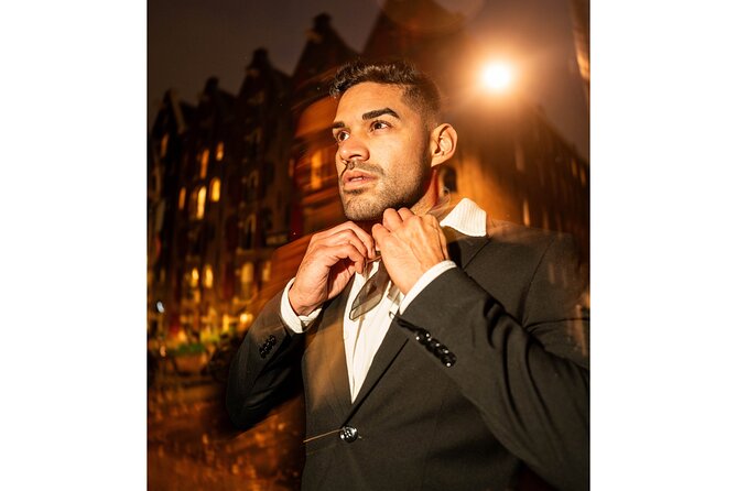 Private Photo Session in Amsterdam - Warmoesstraat and the Red Light District: Photos in a Real Neighborhood