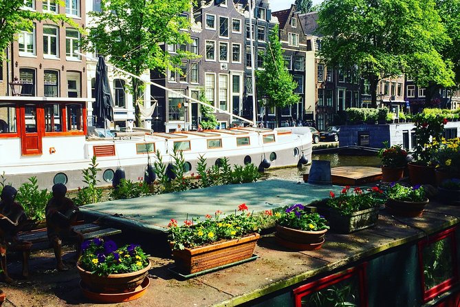 Private Tour: Amsterdam's City Highlights and Hidden Gems - Anne Frank House Area: Emotional Weight, With Tickets Not Included
