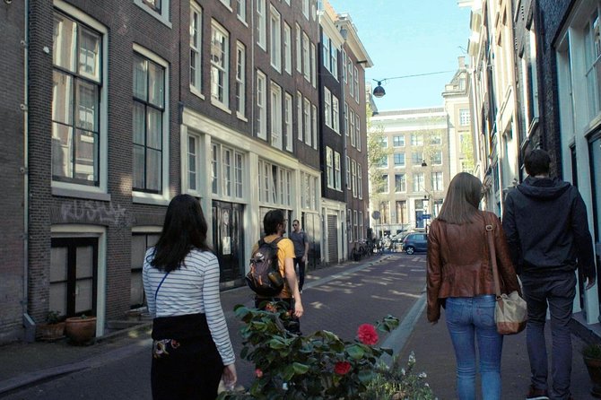 Private Tour: Amsterdam's City Highlights and Hidden Gems - Dam Square: Amsterdam’s Old Heart and the Power of One Public Space