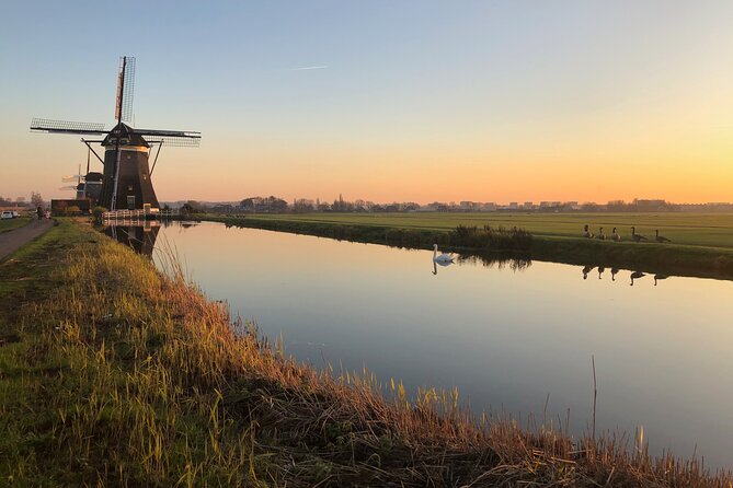 Private tour from Amsterdam, windmills, clogs & cheese.. - Volendam’s Haven: A Harbor Town Break for Food Lovers