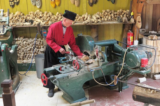 Private Tour of Simonehoeve Cheese Farm and Clog Factory - Simonehoeve Farm: Cheese Making Meets Clog Cutting