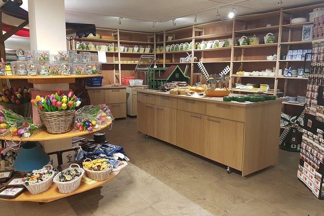 Private Tour of Simonehoeve Cheese Farm and Clog Factory - Who This Tour Suits Best (and Who Should Skip)