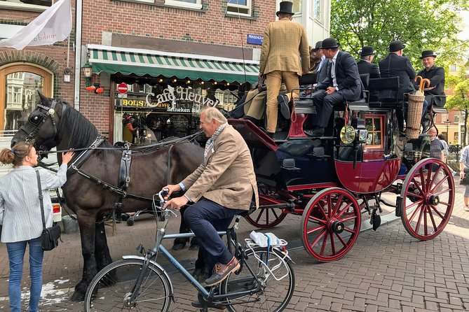 Private tour: Your own Amsterdam: walk through the old city - Entering Amsterdam at Amsterdam Centraal, the Golden Age starts early