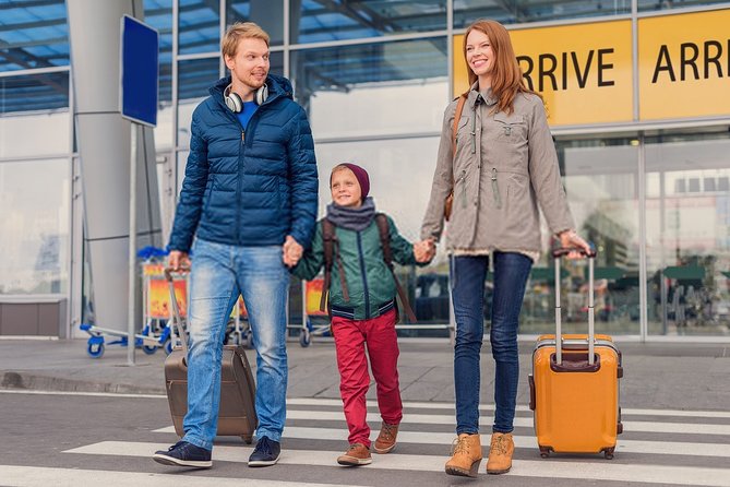 Private Transfer from Amsterdam Airport Schiphol to The Hague - Reliability and the one mix-up to watch for