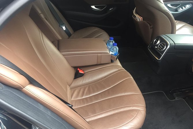 Private Transfer from Amsterdam to the Cruise Port in Rotterdam - The Mercedes ride: comfort, Wi-Fi, and using that hour well