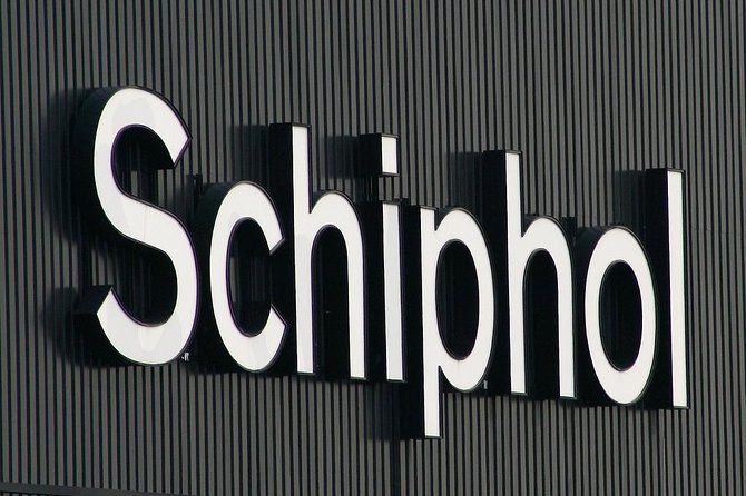 Private Transfer from the Cruise Port Amsterdam to AMS Schiphol - The Meet-and-Greet System Works (Nameplate, English Driver, Luggage Help)