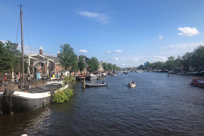 Private walk: Anne Frank in Amsterdam - Other Anne Frank Amsterdam locations: how the guide makes them connect