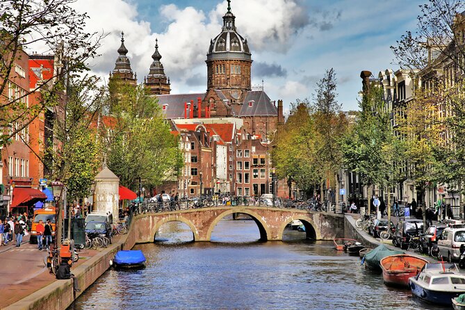 Private walking tour Amsterdam. English or Spanish. - UNESCO Canal Ring: Where the Walk Turns Into City-Planning Lessons