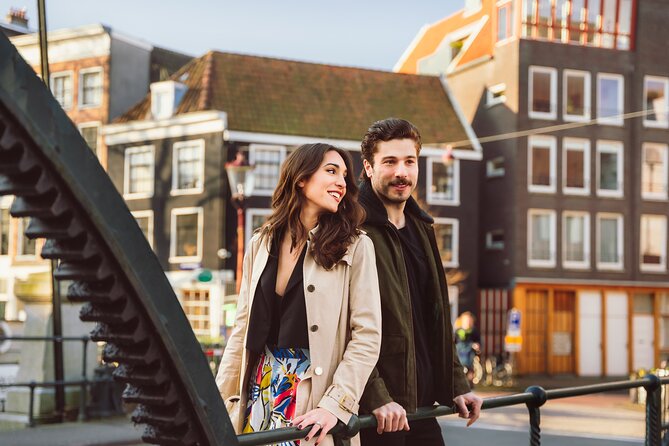 Professional Amsterdam Photo Shoot - The 1-Hour Flow: How a Walk Turns Into Portraits You’ll Actually Use