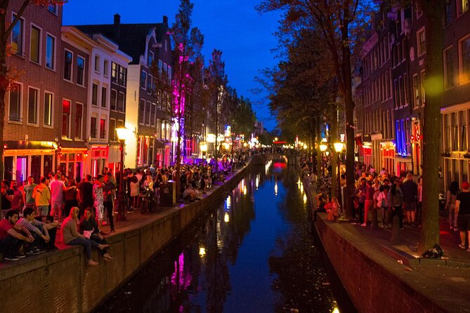 Red Light District Tour by Locals, Small Group (approx 4) - Small Group, More Questions: Up to Six People Changes Everything