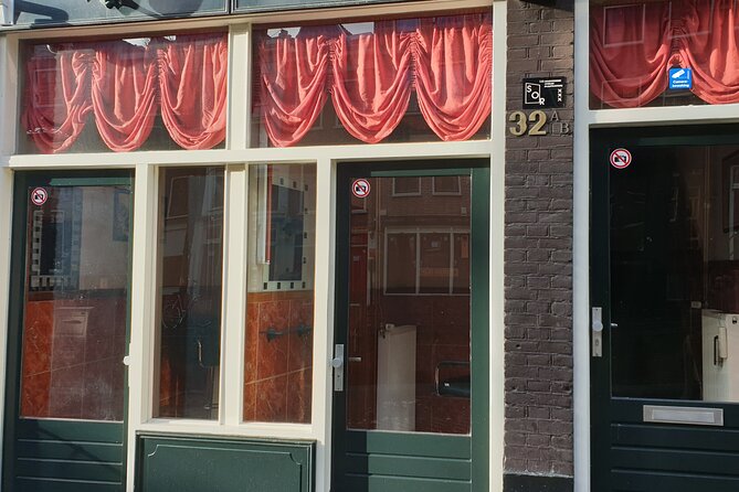Red Light District Tour by Locals, Small Group (approx 4) - History and Legalization Context: What You Learn Without Feeling Judged
