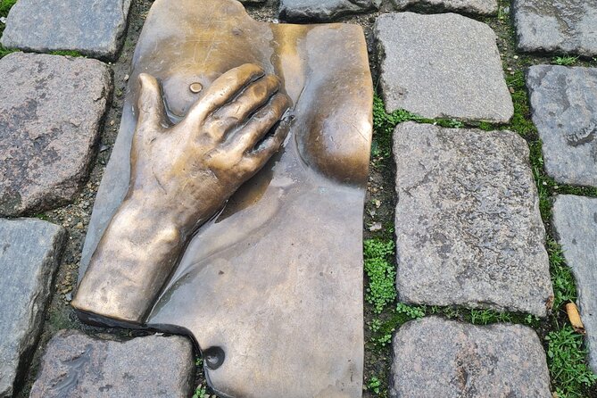 Red Light District Tour by Locals, Small Group (approx 4) - Price and Value: Is $96.79 Worth It for 1.5–2 Hours?
