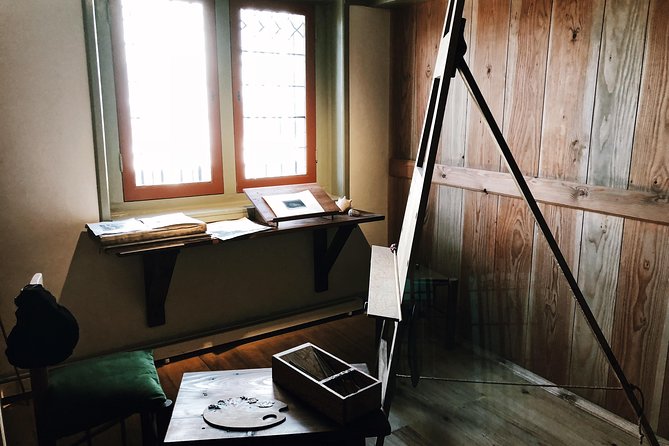 Rembrandt House & Neighborhood Exclusive Guided Walking Tour - Why this Rembrandt House tour feels different from a hit-list