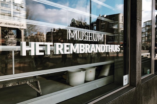 Rembrandt House & Neighborhood Exclusive Guided Walking Tour - Bloemenmarkt, Munttoren, and Rembrandtplein: icons in street scale