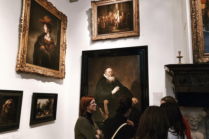 Rembrandt House & Neighborhood Exclusive Guided Walking Tour - Meeting at Cobra Café and pacing for a 2.5-hour walk