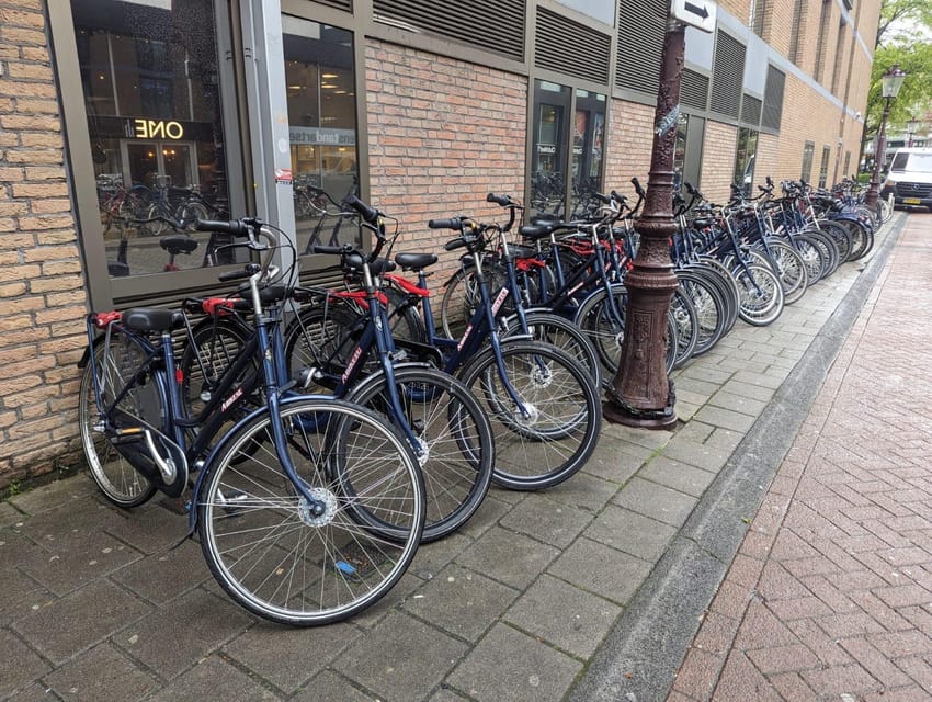 Rent a bike in Amsterdam | 1, 2, 3+ hours - Choosing the Best Starting Shop for Your Style