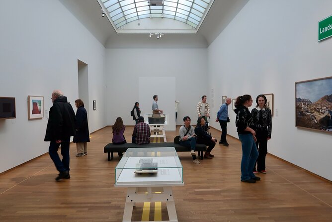 Rijksmuseum Amsterdam Audio guide Tour with Unlimited access time - Timing the visit: the best slot to avoid the worst crowding
