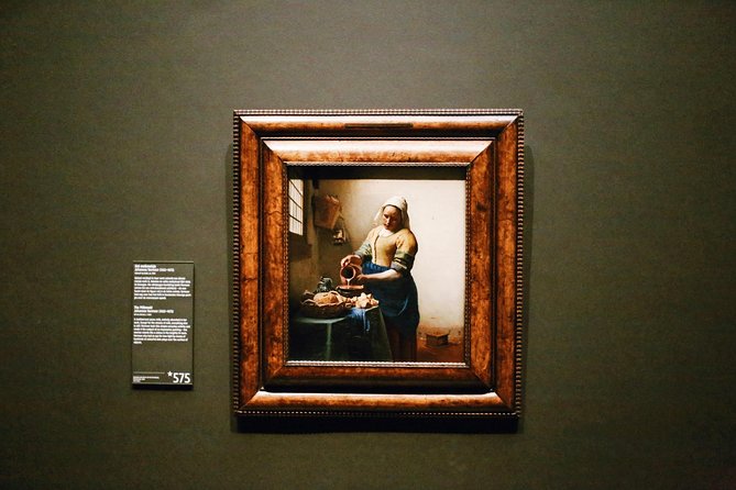 Rijksmuseum Amsterdam Exclusive Guided Tour w/ Reserved Entry - Stop 1: Rijksmuseum highlights that actually teach you something